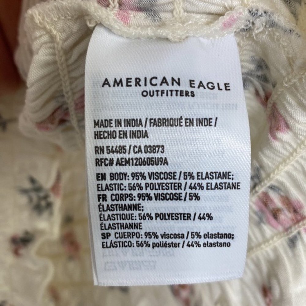 SOLD NWT American Eagle Foral Top - Picture 5 of 6